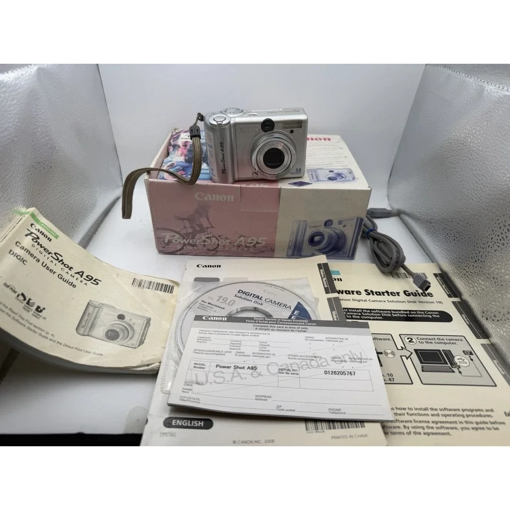 Canon PowerShot A95 5MP Digital Camera w/ Box Manuals Cable 512MB CF Card
